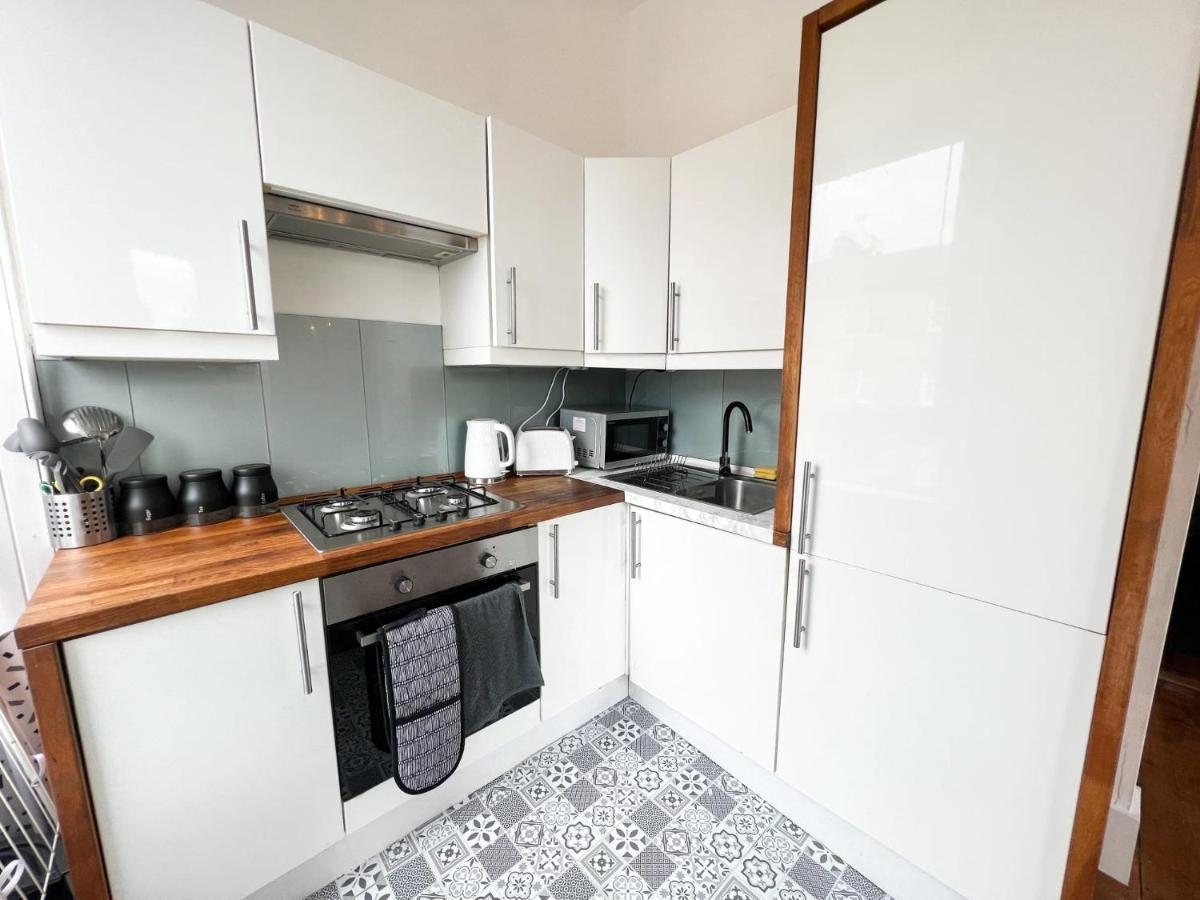 Bohemian 1Br Flat In Abbeyhill Apartment Edinburgh Exterior photo